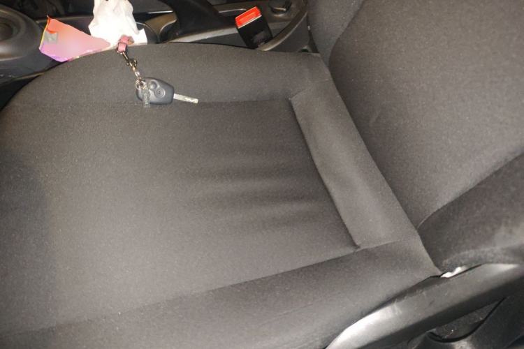 Used smart fortwo 2015 1.0L 52 kW hardtop Dynamic version Left Front Seat