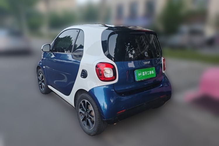 Used smart fortwo 2015 1.0L 52 kW Hardtop Passion Edition Rear Left 45 Deg