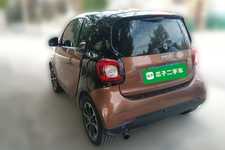 Used smart fortwo 2015 1.0L 52 kW Hardtop Passion Edition Rear Left 45 Deg