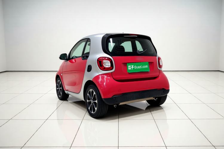 Used smart fortwo 2015 1.0L 52 kW Hardtop Passion Edition Rear Left 45 Deg