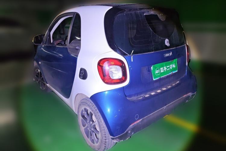 Used smart fortwo 2015 1.0L 52 kW Hardtop Passion Edition Rear Left 45 Deg
