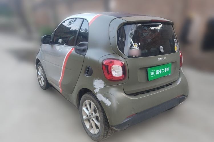Used smart fortwo 2015 1.0L 52 kW hardtop Dynamic version Rear Left 45 Deg