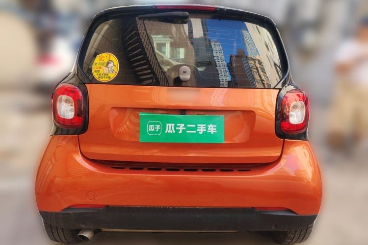 Used smart fortwo 2015 1.0L 52 kW hardtop Dynamic version Rear