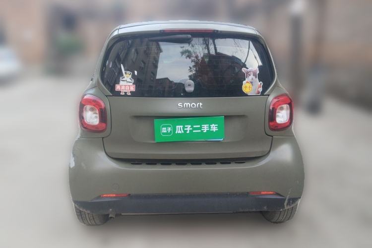 Used smart fortwo 2015 1.0L 52 kW hardtop Dynamic version Rear