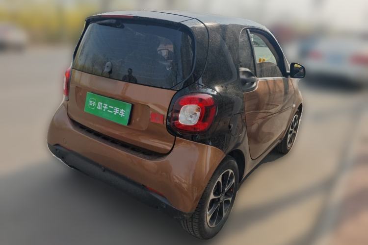 Used smart fortwo 2015 1.0L 52 kW Hardtop Passion Edition Rear Right 45 Deg