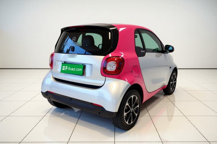 Used smart fortwo 2015 1.0L 52 kW Hardtop Passion Edition Rear Right 45 Deg