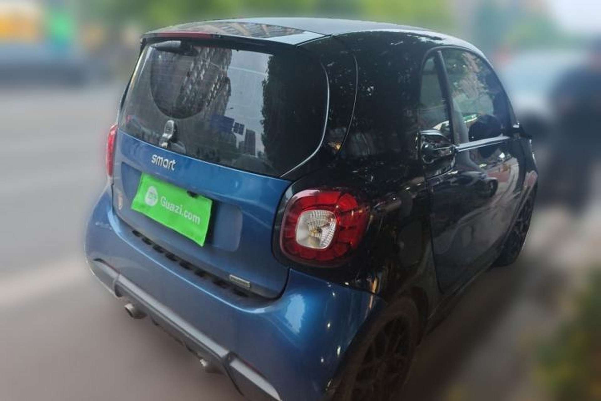 Used smart fortwo 2015 1.0L 52 kW hardtop Dynamic version Rear Right 45 Deg