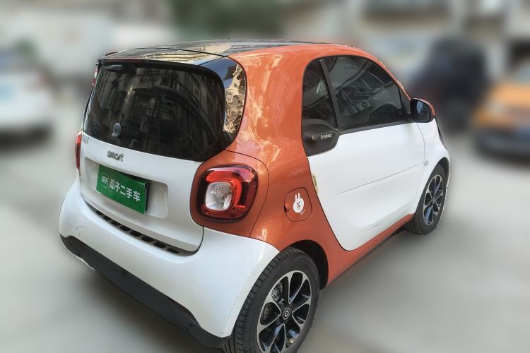 Used smart fortwo 2015 1.0L 52 kW Hardtop Passion Edition Rear Right 45 Deg