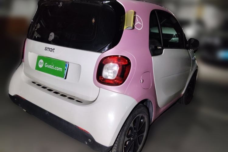 Used smart fortwo 2015 1.0L 52 kW Hardtop Passion Edition Rear Right 45 Deg
