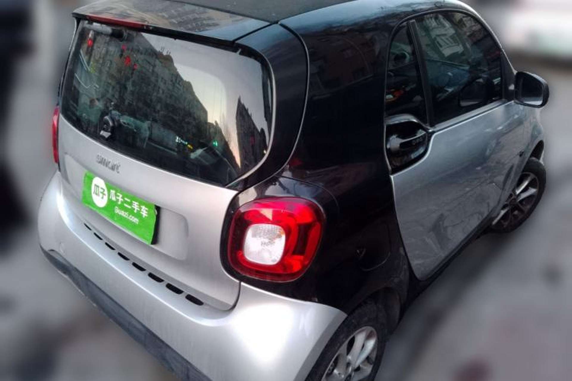 Used smart fortwo 2015 1.0L 52 kW hardtop Dynamic version Rear Right 45 Deg