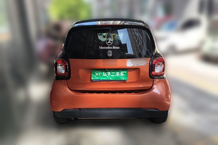 Used smart fortwo 2015 1.0L 52 kW hardtop Dynamic version Rear