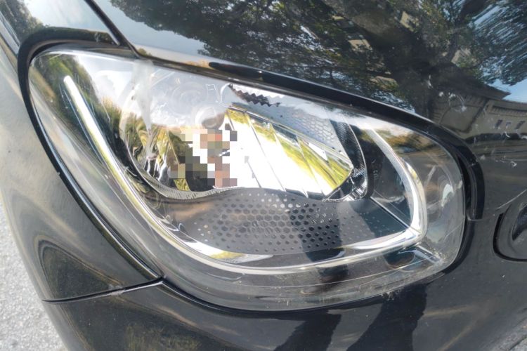 Used smart fortwo 2015 1.0L 52 kW Hardtop Passion Edition Right Front Headlight