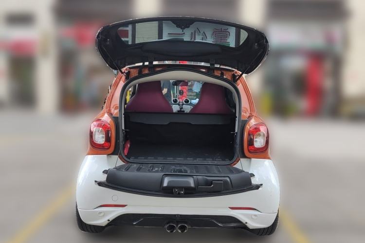 Used smart fortwo 2015 1.0L 52 kW Hardtop Passion Edition Trunk