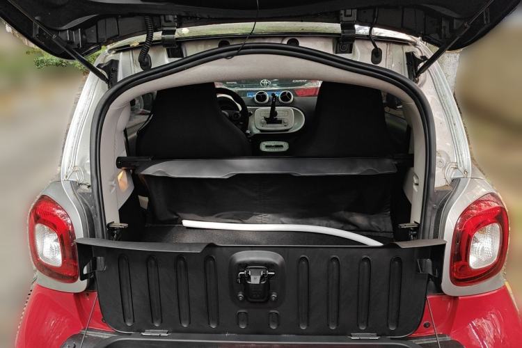 Used smart fortwo 2015 1.0L 52 kW Hardtop Passion Edition Trunk