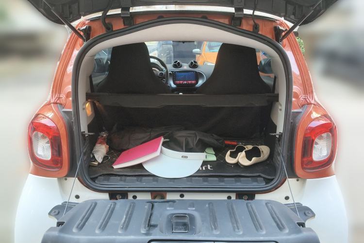 Used smart fortwo 2015 1.0L 52 kW Hardtop Passion Edition Trunk