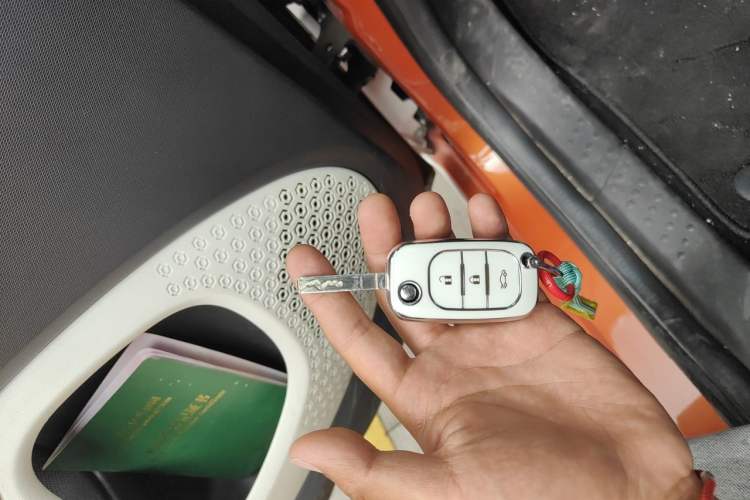 Used smart fortwo 2015 1.0L 52 kW Hardtop Passion Edition Vehicle Key