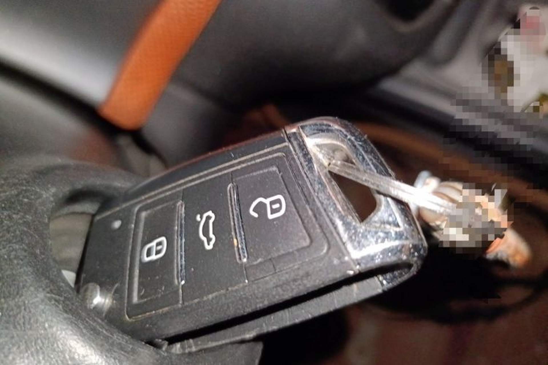 Used smart fortwo 2015 1.0L 52 kW Hardtop Passion Edition Vehicle Key