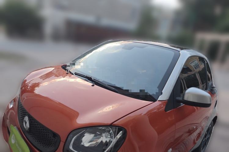 Used smart fortwo 2015 1.0L 52 kW Hardtop Passion Edition Guazi used car, China used car export, Used car for sale, Used cars, Cheapest cars for sale