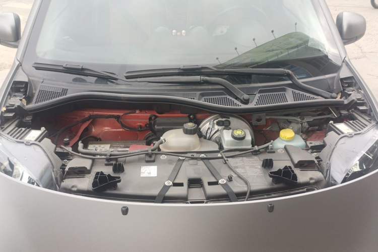 Used smart fortwo 2015 1.0L 52 kW Hardtop Passion Edition Engine Bay