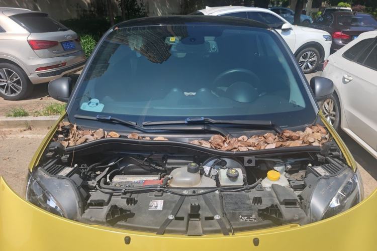 Used smart fortwo 2015 1.0L 52 kW Hardtop Passion Edition Engine Bay