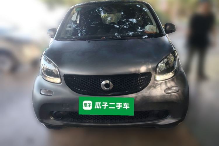 Used smart fortwo 2015 1.0L 52 kW Hardtop Passion Edition Front