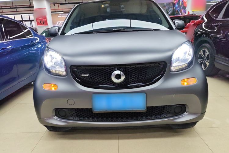 Used smart fortwo 2015 1.0L 52 kW Hardtop Passion Edition Front