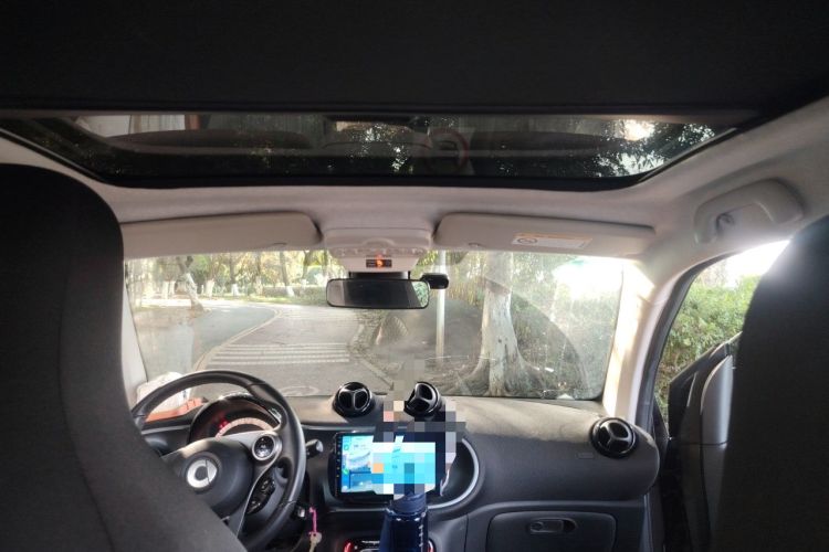 Used smart fortwo 2015 1.0L 52 kW Hardtop Passion Edition Headliner
