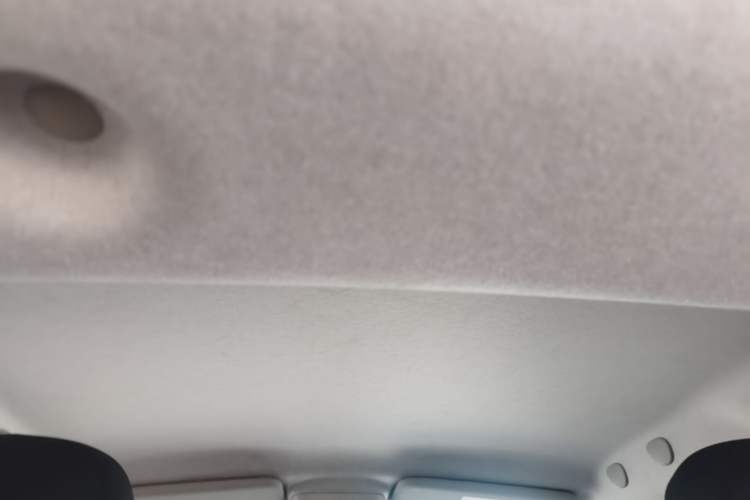 Used smart fortwo 2015 1.0L 52 kW hardtop Dynamic version Headliner