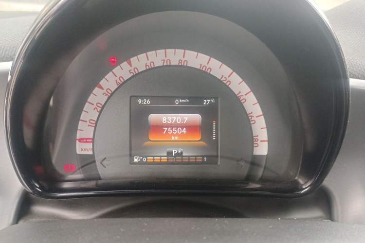 Used smart fortwo 2015 1.0L 52 kW Hardtop Passion Edition Instrument Cluster