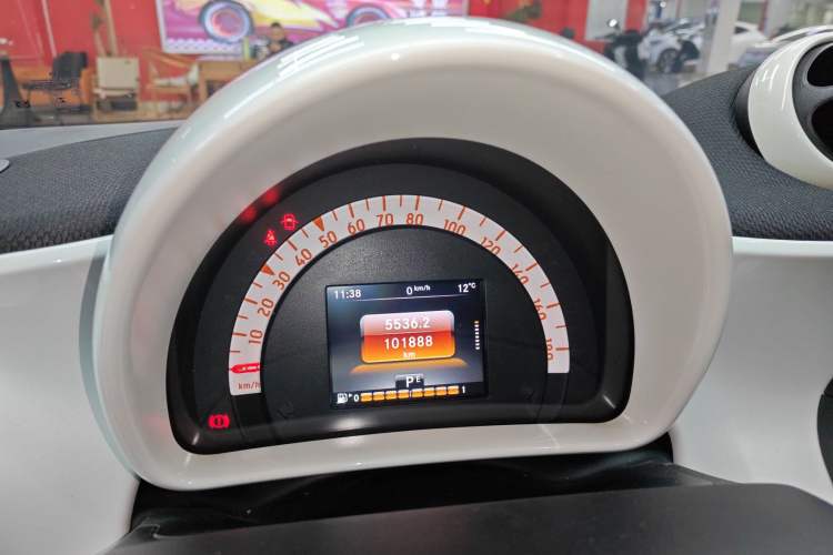Used smart fortwo 2015 1.0L 52 kW Hardtop Passion Edition Instrument Cluster