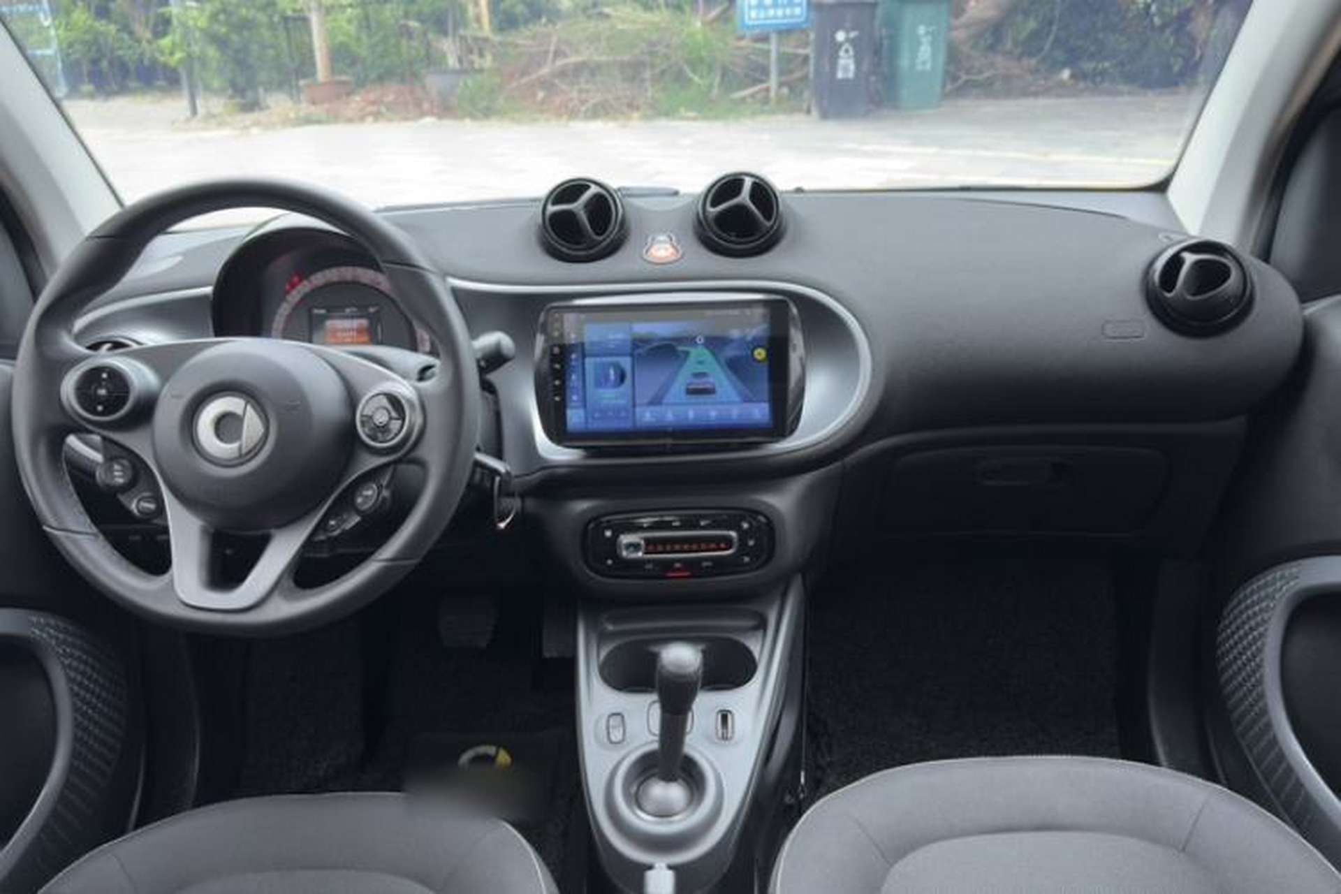 Used smart fortwo 2015 1.0L 52 kW Hardtop Passion Edition Interior 1