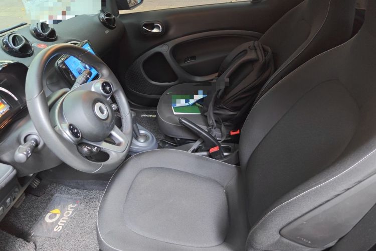 Used smart fortwo 2015 1.0L 52 kW Hardtop Passion Edition Left Front Seat