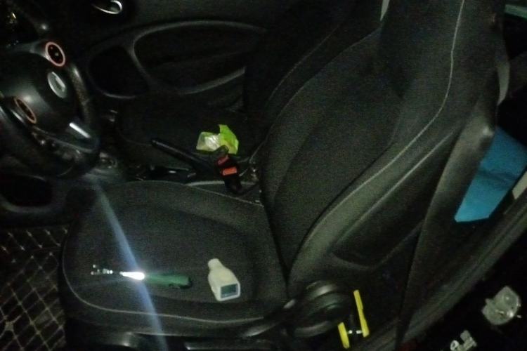 Used smart fortwo 2015 1.0L 52 kW Hardtop Passion Edition Left Rear Seat