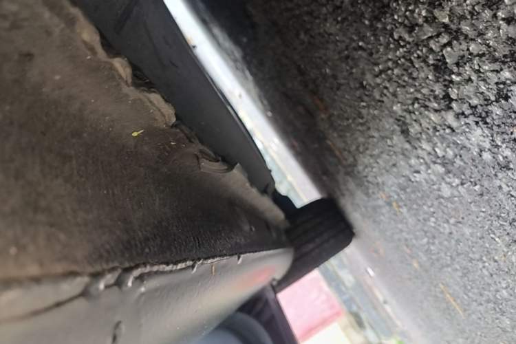 Used smart fortwo 2015 1.0L 52 kW Hardtop Passion Edition Left Side Sill