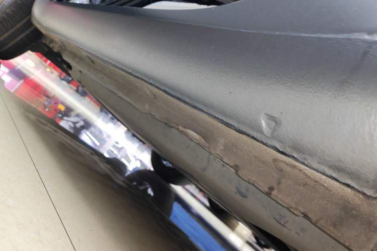 Used smart fortwo 2015 1.0L 52 kW Hardtop Passion Edition Left Side Sill