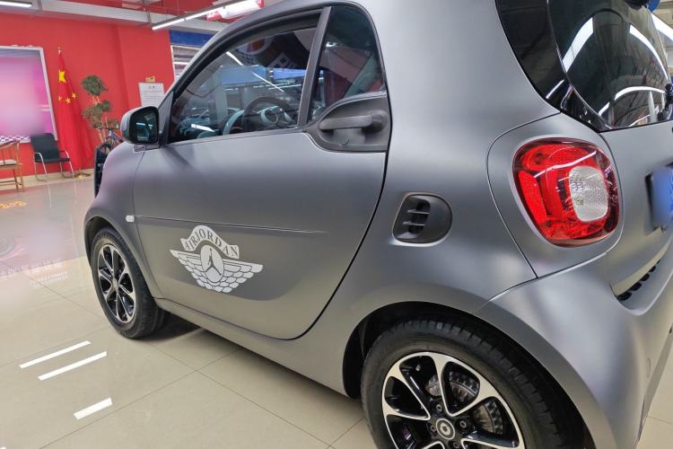 Used smart fortwo 2015 1.0L 52 kW Hardtop Passion Edition Left Side