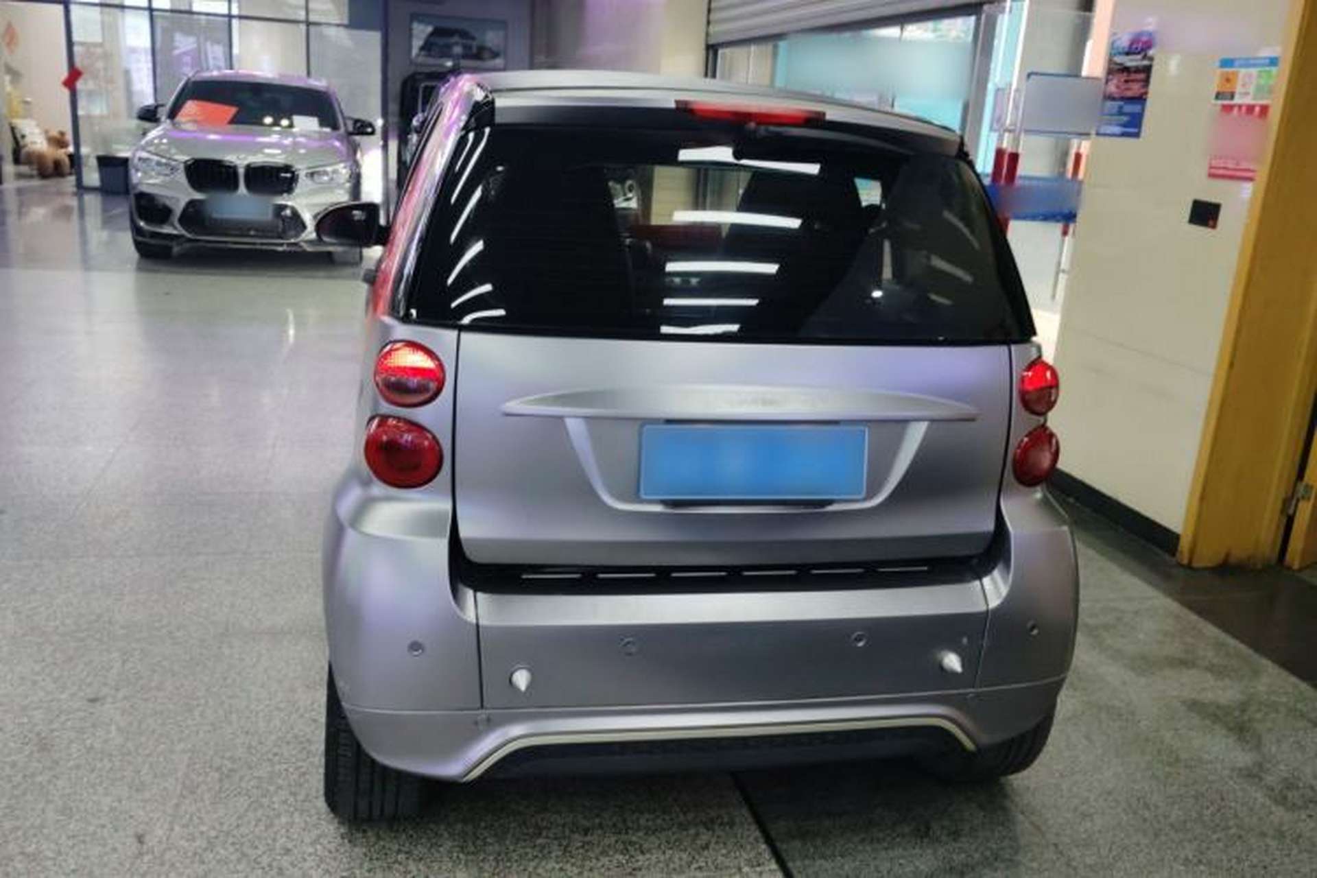 Used smart fortwo 2015 1.0 MHD New Year Special Edition Rear