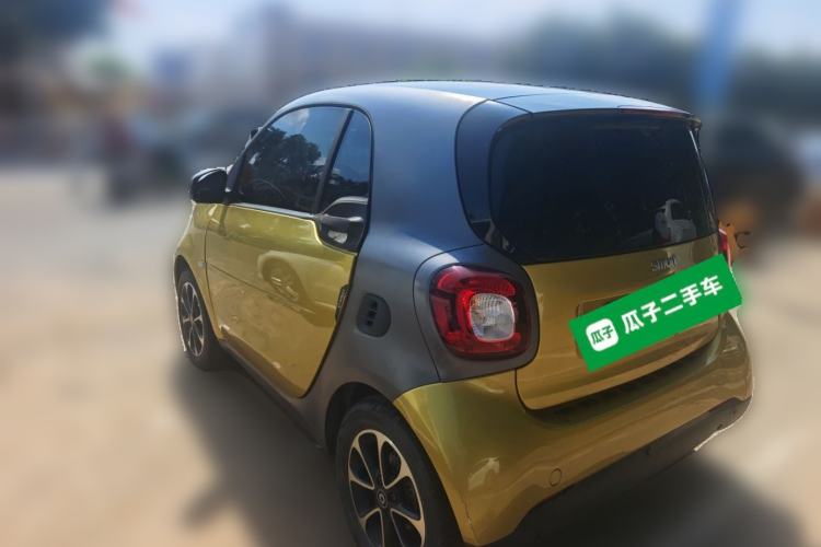Used smart fortwo 2015 1.0L 52 kW Hardtop Passion Edition Rear Left 45 Deg