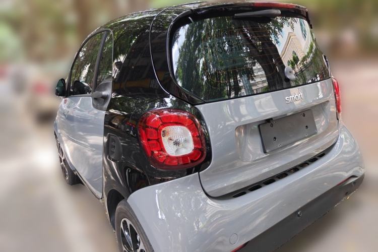 Used smart fortwo 2015 1.0L 52 kW Hardtop Passion Edition Rear Left 45 Deg