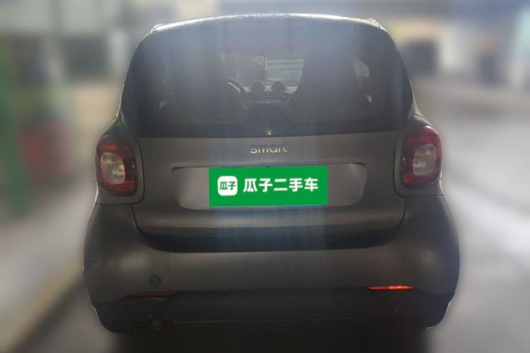Used smart fortwo 2015 1.0L 52 kW hardtop Dynamic version Rear