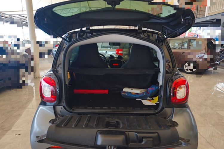 Used smart fortwo 2015 1.0L 52 kW Hardtop Passion Edition Trunk