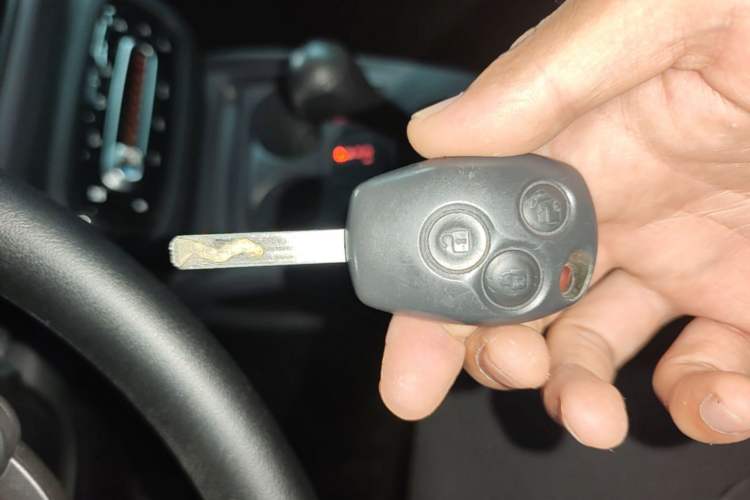 Used smart fortwo 2015 1.0L 52 kW hardtop Dynamic version Vehicle Key