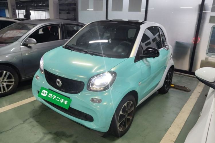 Used smart fortwo 2015 1.0L 52 kW Hardtop Passion Edition Guazi used car, China used car export, Used car for sale, Used cars, Cheapest cars for sale