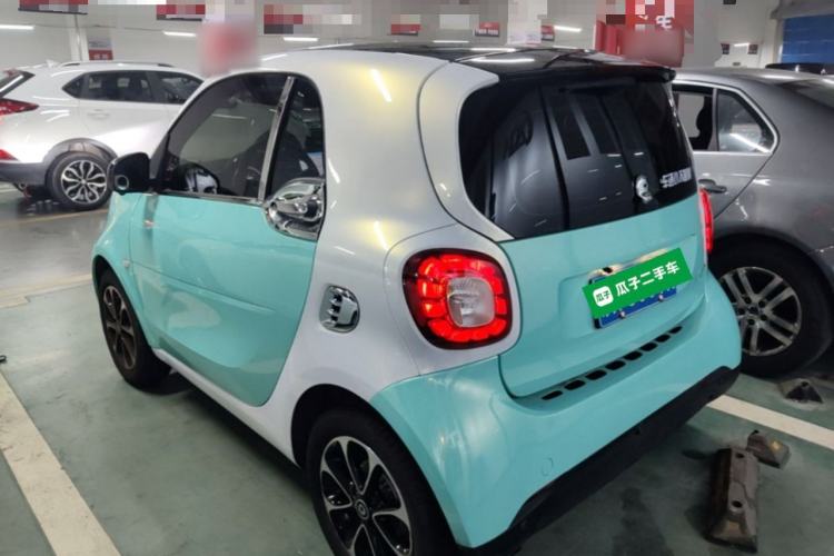 Used smart fortwo 2015 1.0L 52 kW Hardtop Passion Edition Rear Left 45 Deg