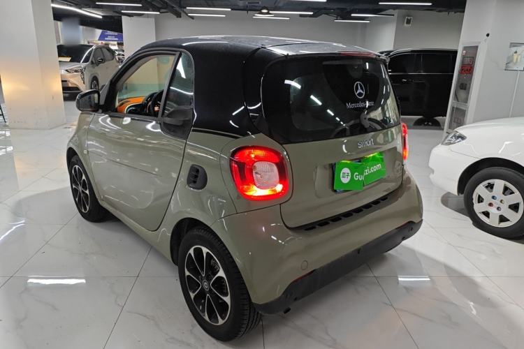 Used smart fortwo 2015 1.0L 52 kW Hardtop Passion Edition Rear Left 45 Deg