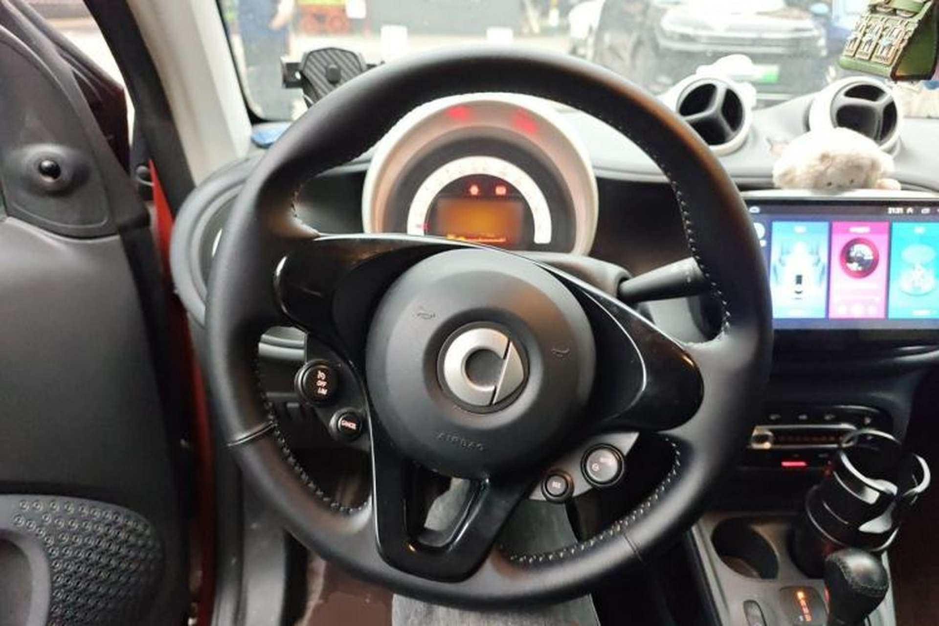 Used smart fortwo 2015 1.0L 52 kW hardtop Dynamic version Steering Wheel