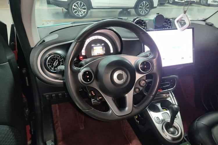 Used smart fortwo 2015 1.0L 52 kW Hardtop Passion Edition Steering Wheel