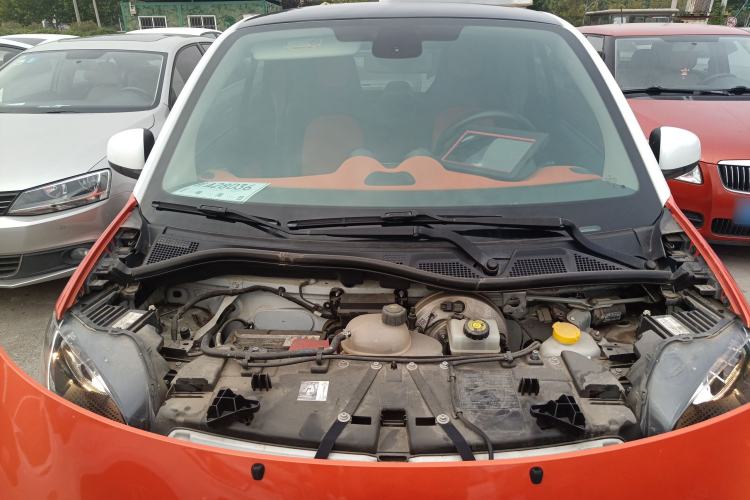 Used smart fortwo 2015 1.0L 52 kW Hardtop Passion Edition Engine Bay
