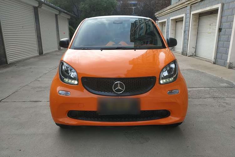 Used smart fortwo 2015 1.0L 52 kW Hardtop Passion Edition Front
