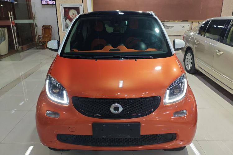Used smart fortwo 2015 1.0L 52 kW Hardtop Passion Edition Front